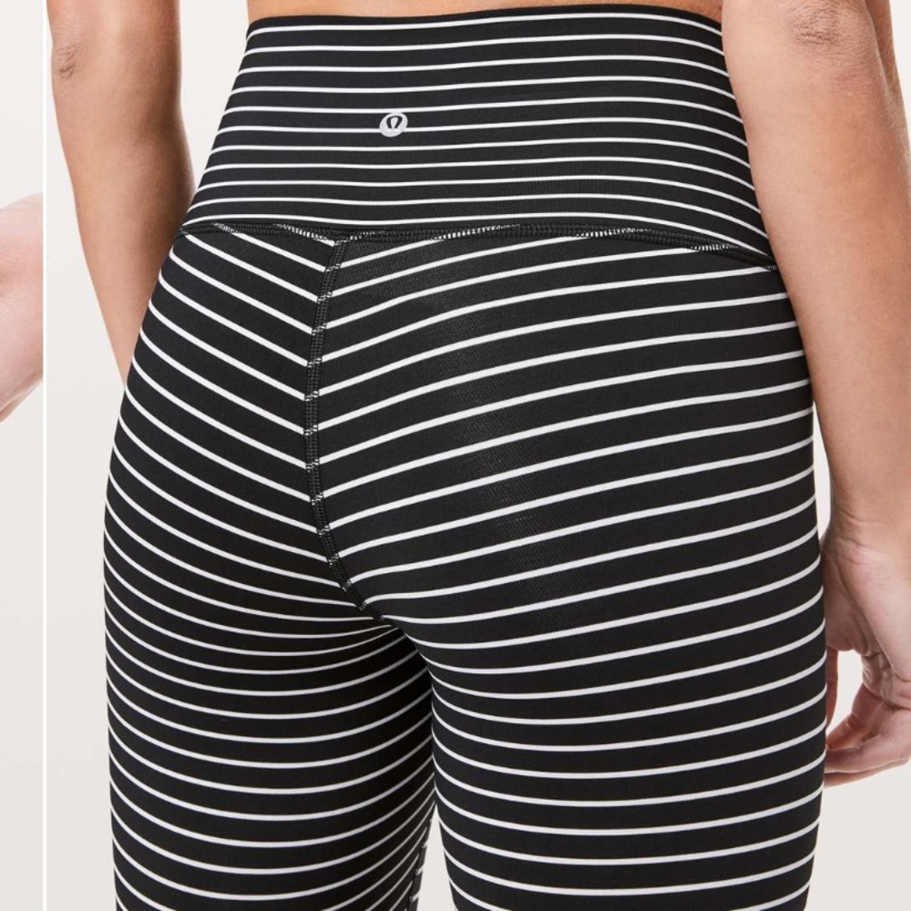 Lululemon Wunder Under High-Rise Tight *Luxtreme 28" size 6 striped